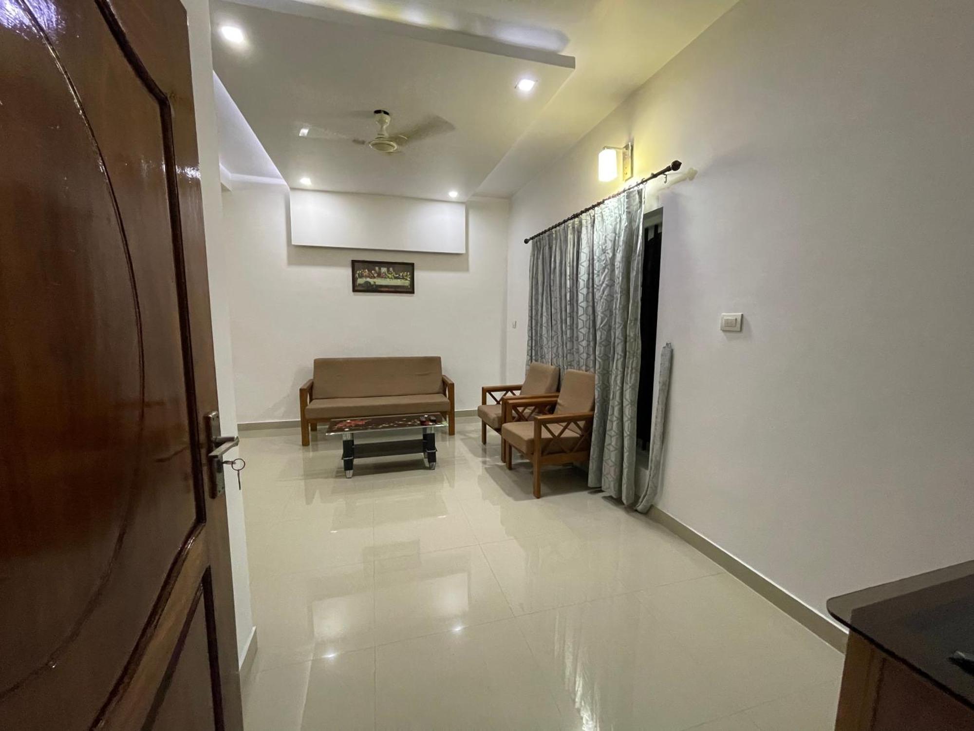 Dream Home Kochi Tripunithura Eksteriør billede